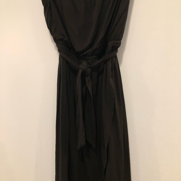The limited size medium black halter dress elastic waistband and at the top - Picture 2 of 12